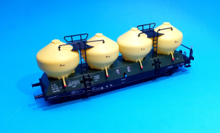 1:87 - vůz na přepravu cementu Uacs/Raj ČSD