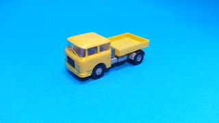 Škoda 706 - krátký valník - 1:87