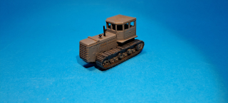 pásový traktor T-180GA - 1:87    
